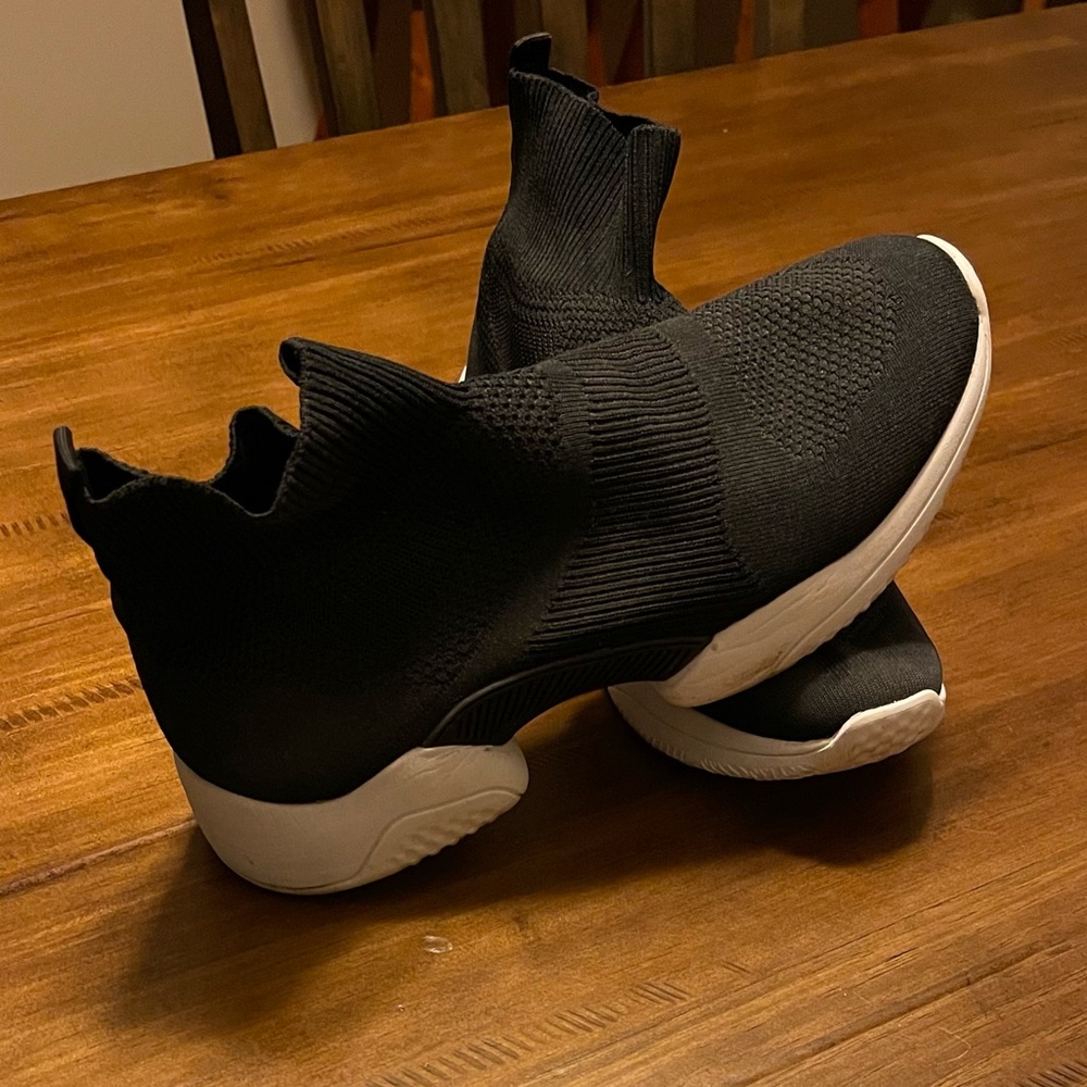 ZARA Sock shoes. Like New.